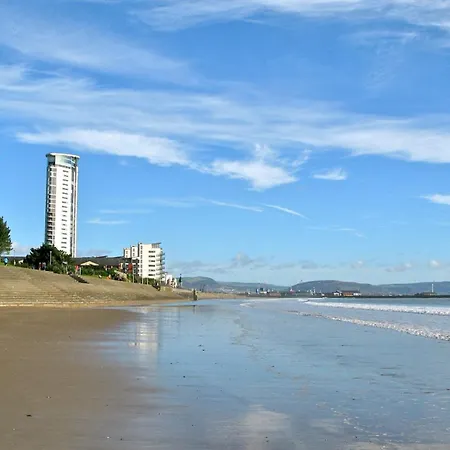 Water Front Apt Walk To The Beach & City Centre Swansea Exterior foto